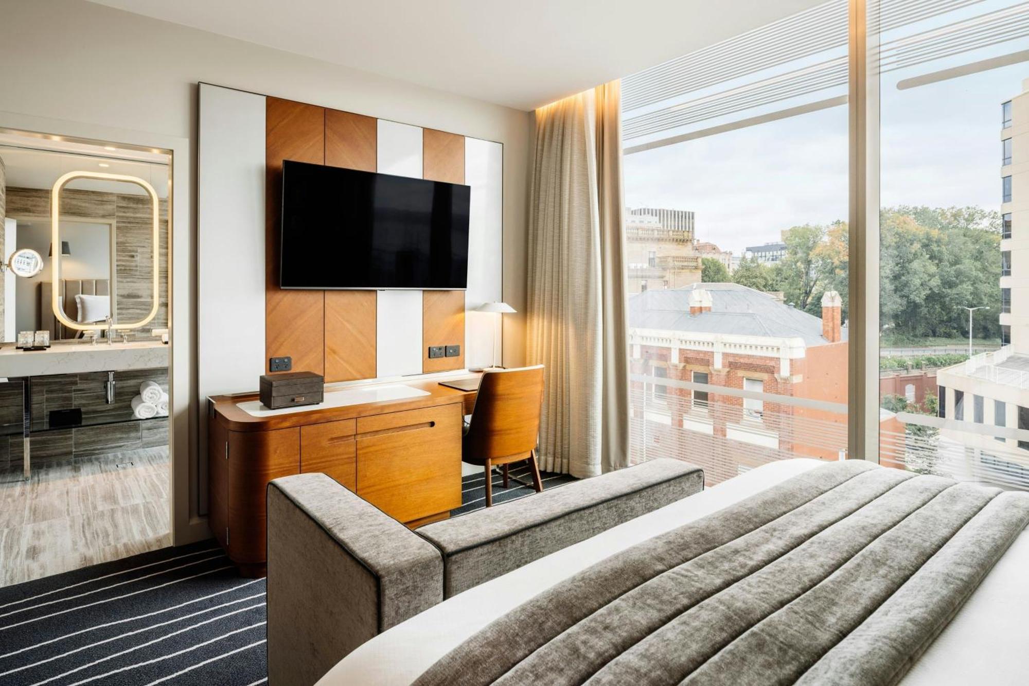 The Tasman, A Luxury Collection Hotel, Χόμπαρτ Εξωτερικό φωτογραφία A bedroom at the hotel